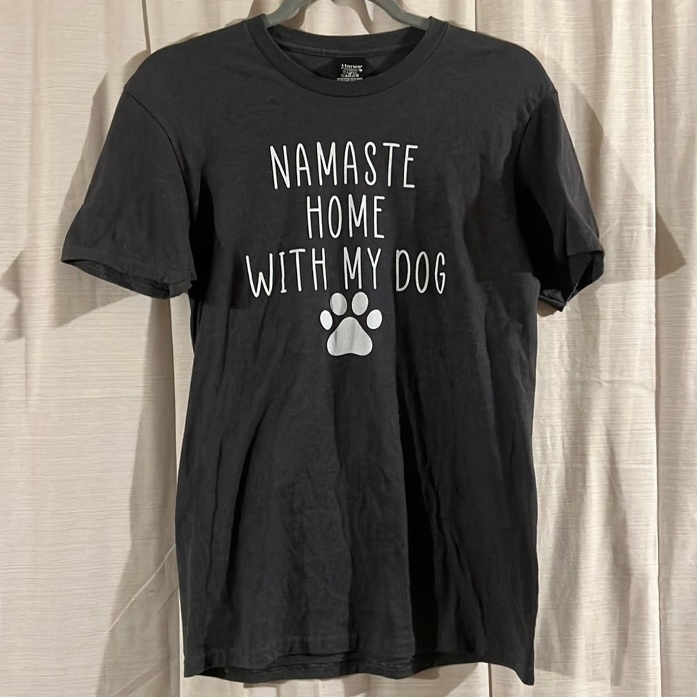 BRAND NEW GREY GRAPHIC TEE NAMASTE HOME WOTJ MY DOG SHIRT NWOT - Picture 1 of 3